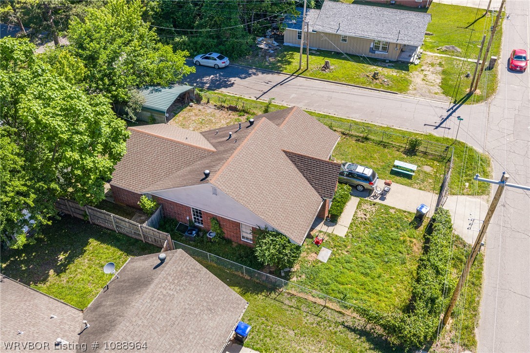 main property photo 29