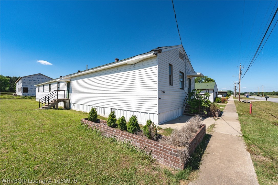 main property photo 2