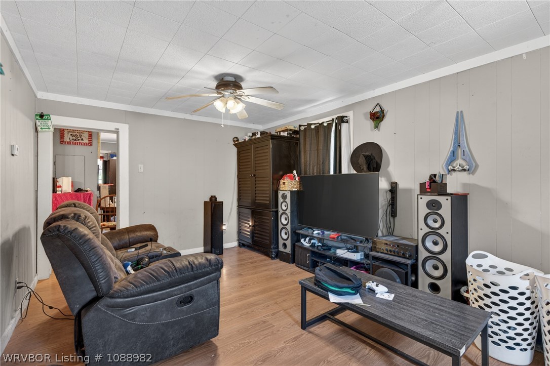 main property photo 3