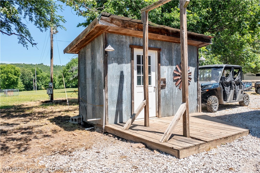 main property photo 27