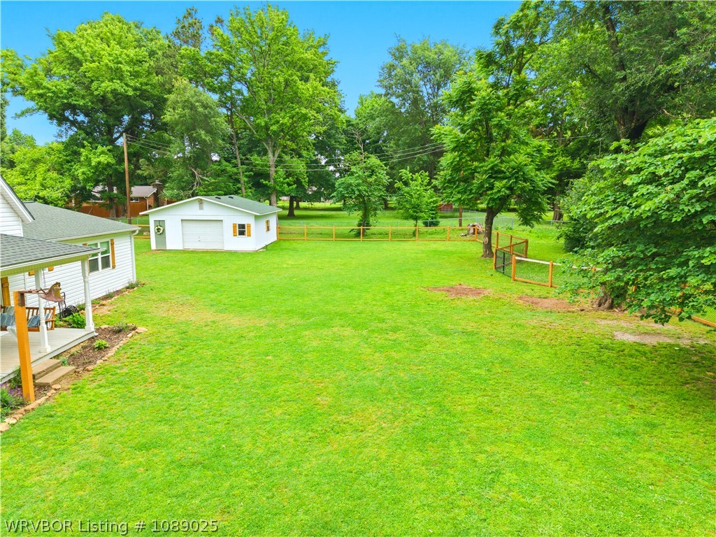 main property photo 14