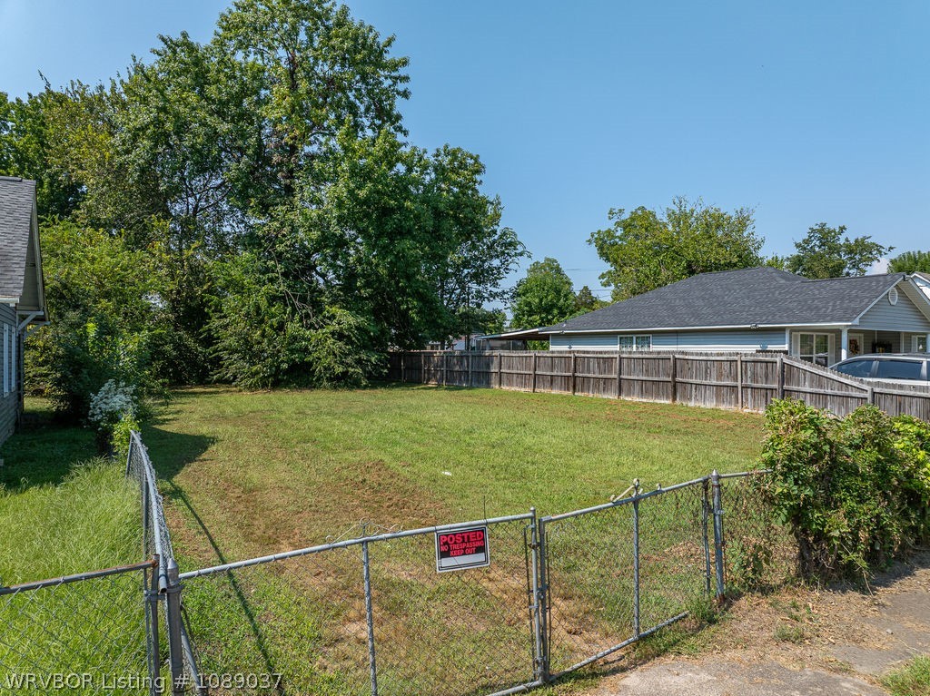 main property photo 4