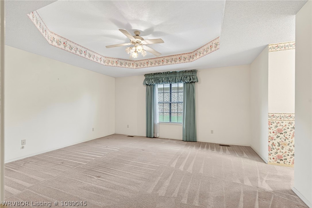 property viewer photo 13