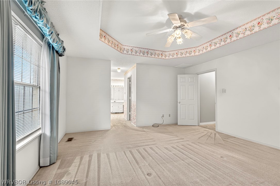 property viewer photo 15