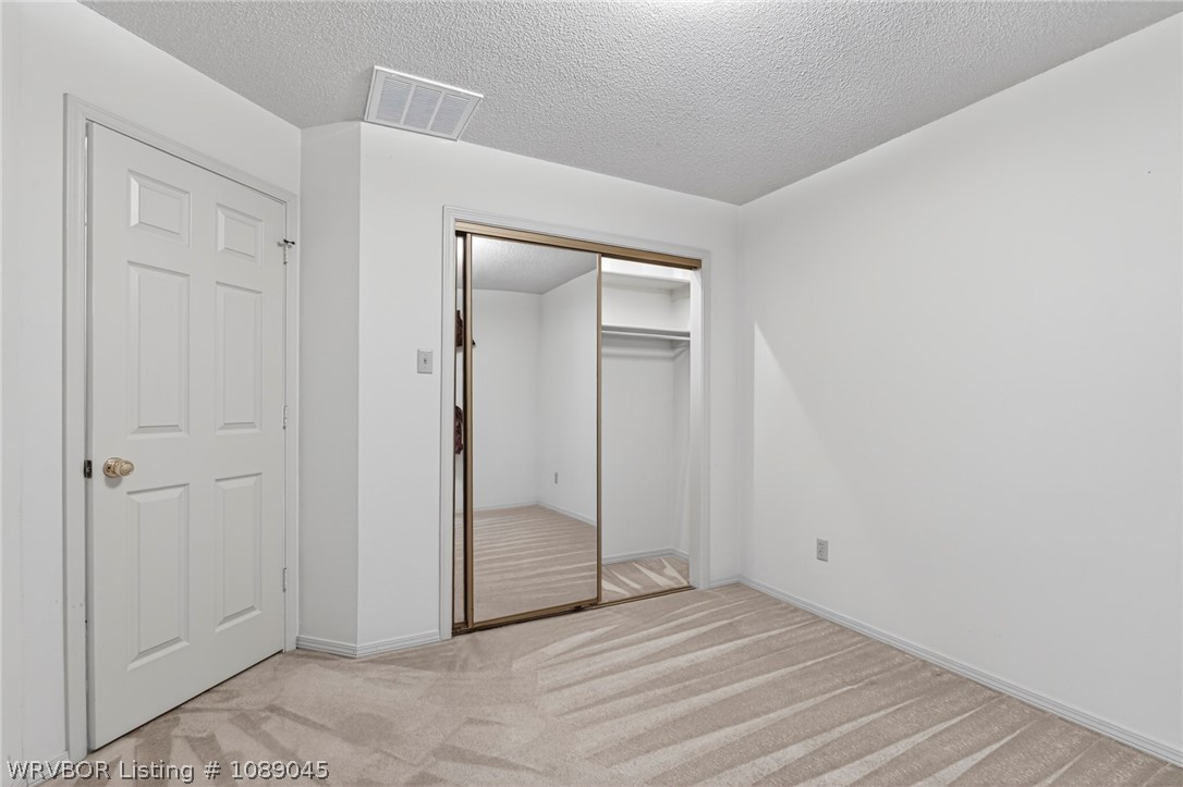 property viewer photo 23