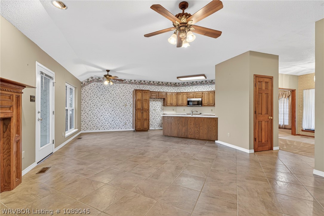 property viewer photo 5