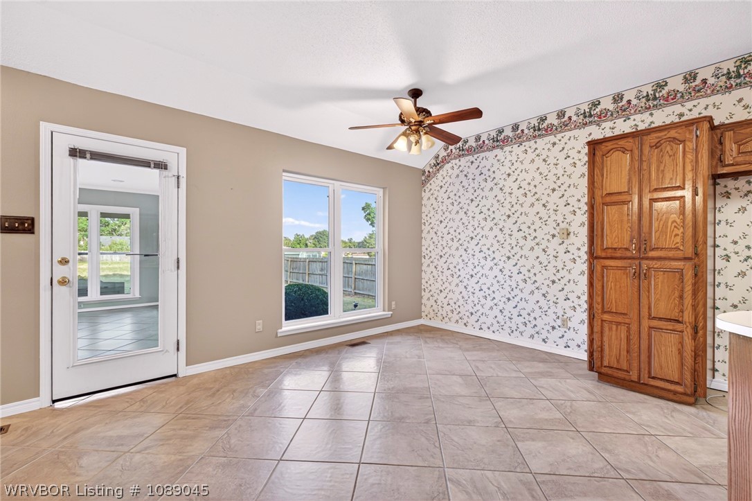 property viewer photo 6