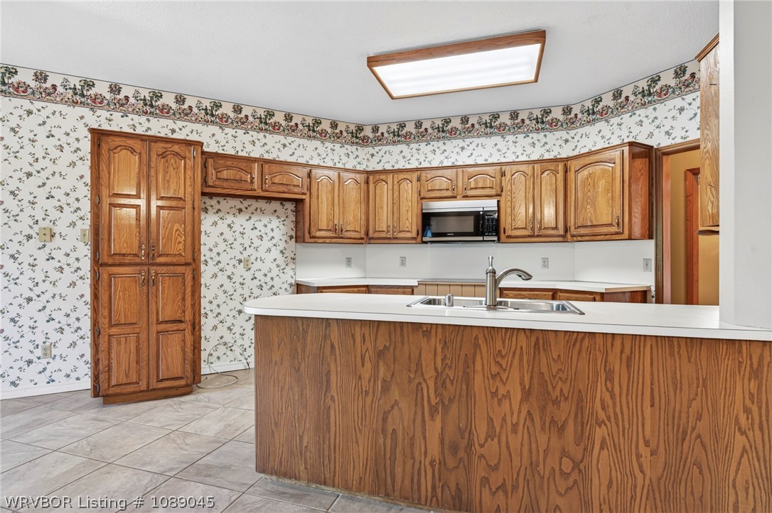 property viewer photo 7