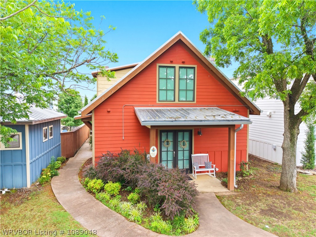 main property photo 1