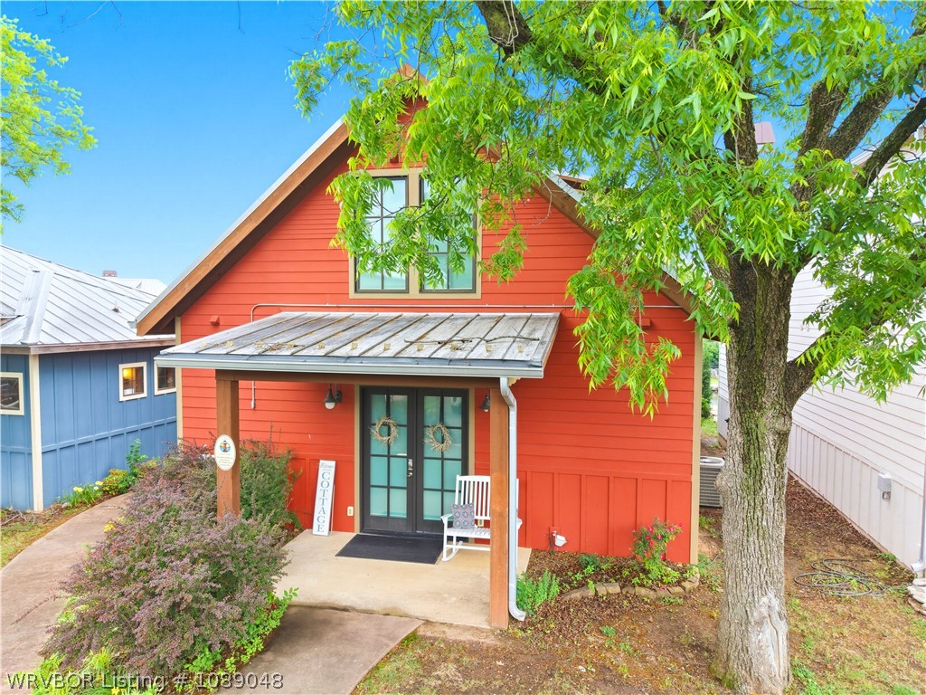 main property photo 2
