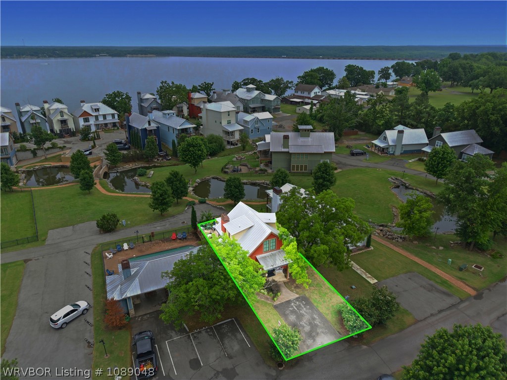 main property photo 40