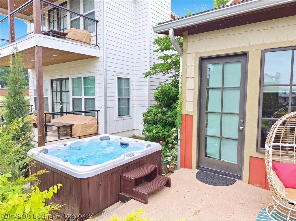 main property photo 8