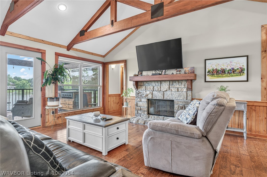 main property photo 21