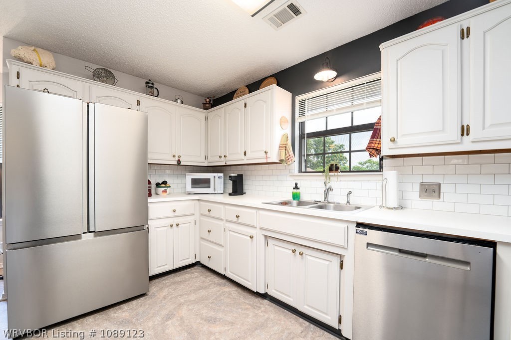 property viewer photo 13
