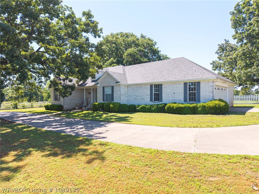 main property photo 42