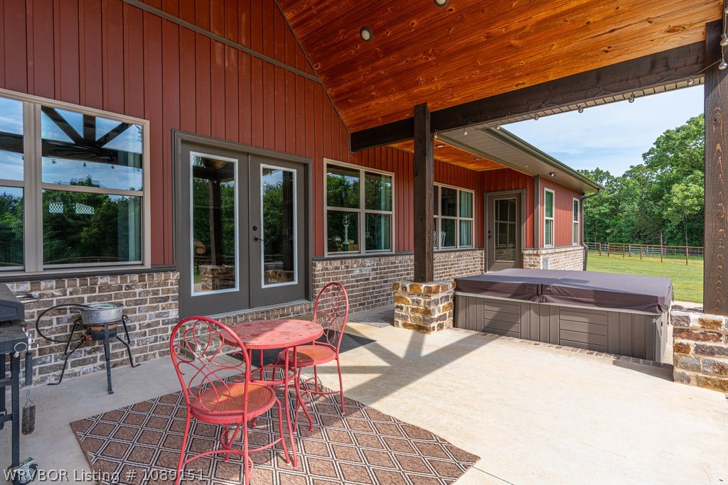 main property photo 32