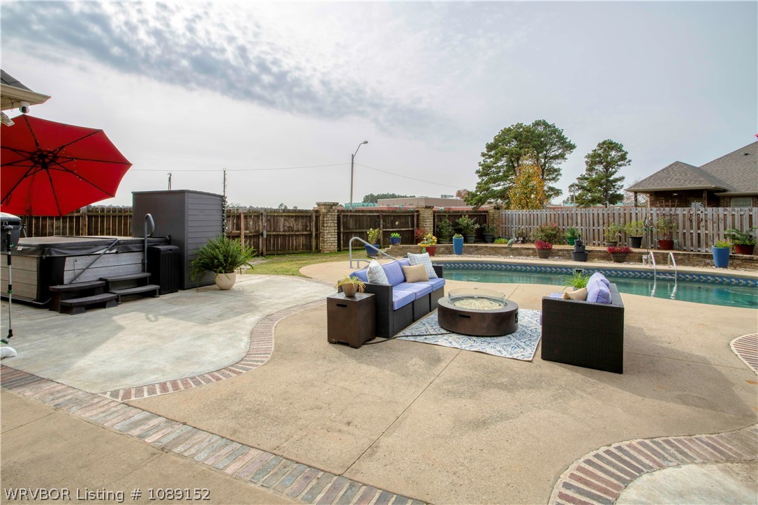 main property photo 31