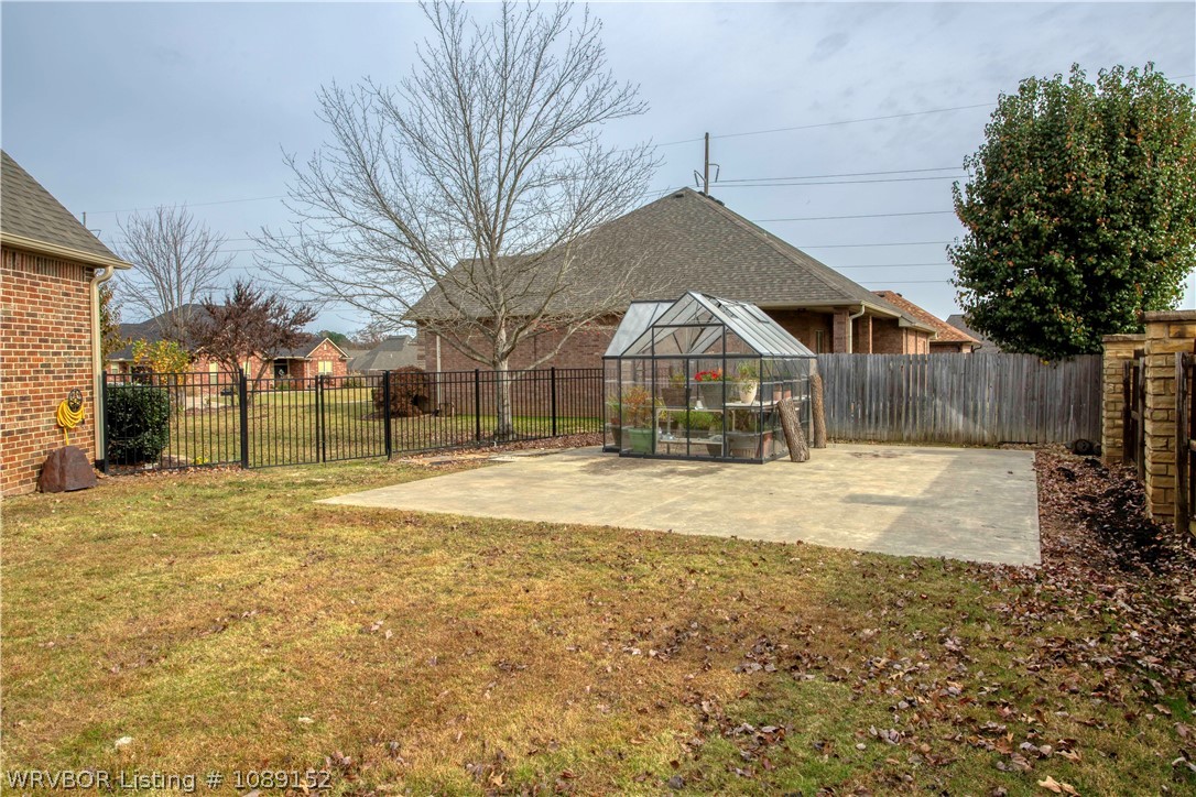 main property photo 42