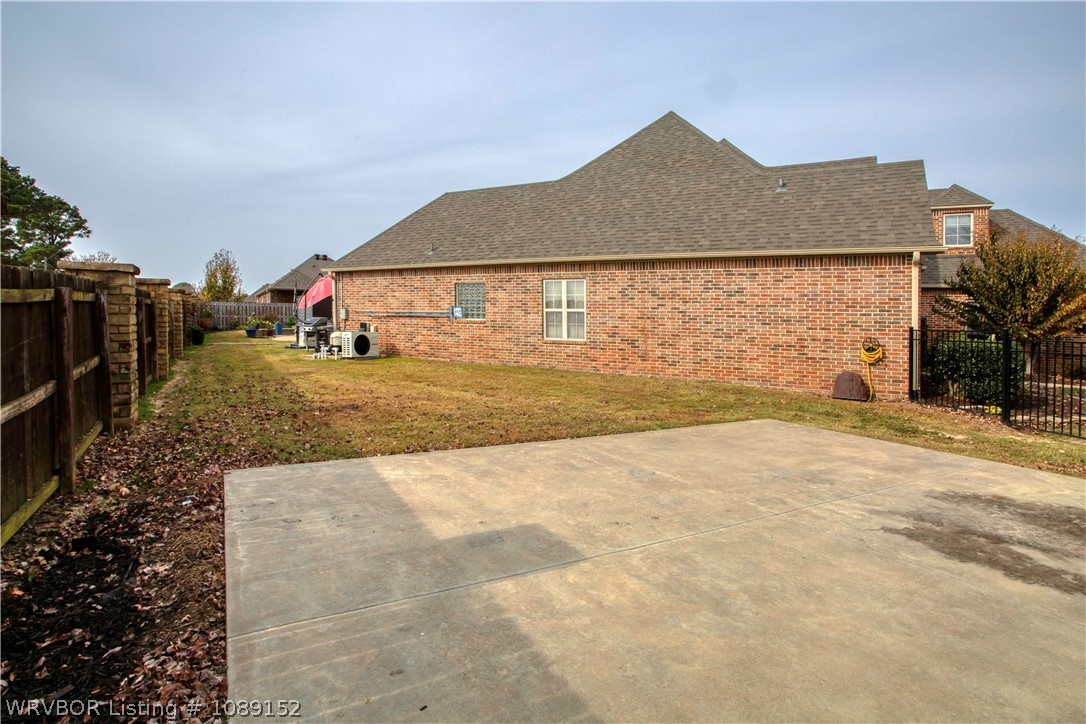 main property photo 43