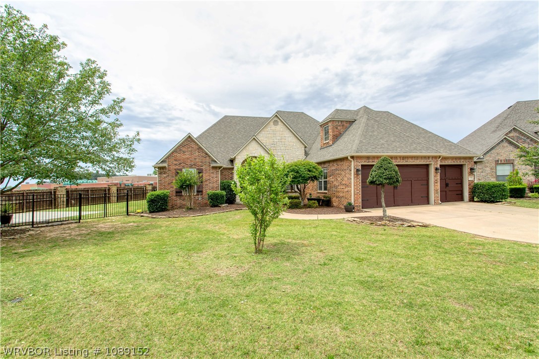 main property photo 45