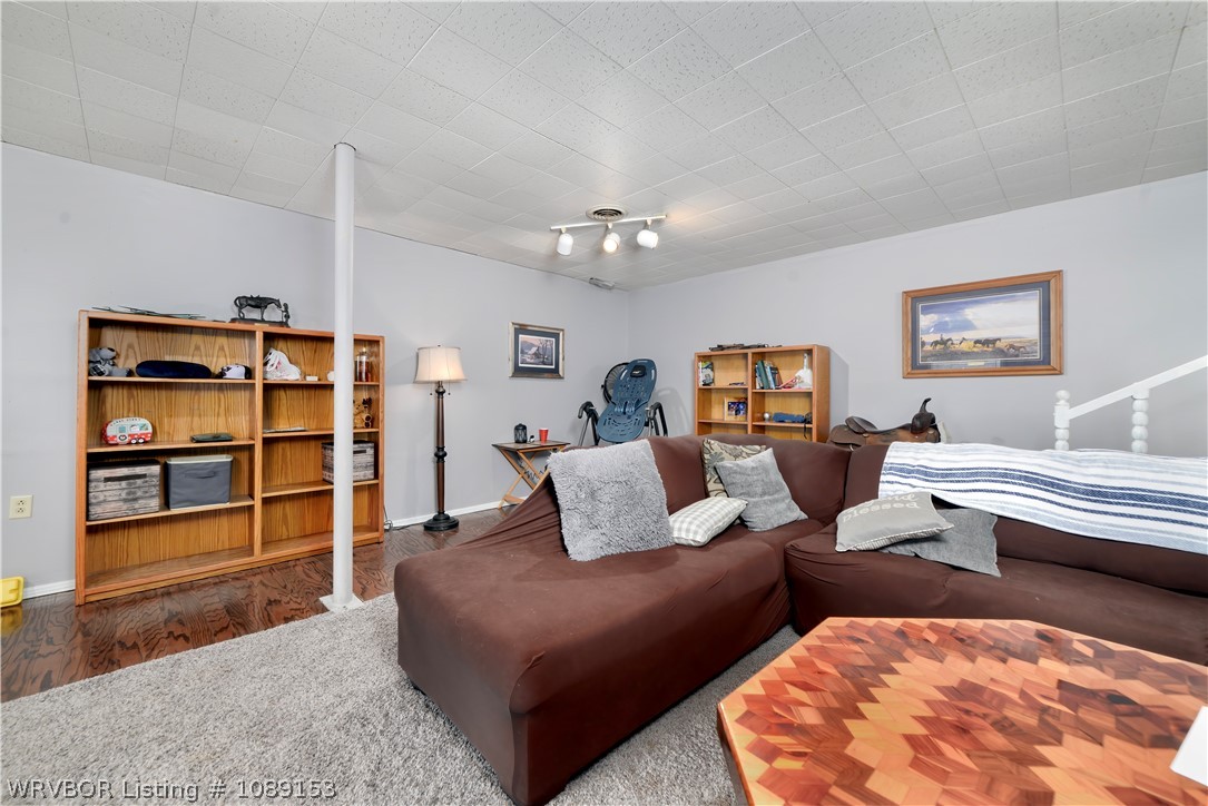 main property photo 19