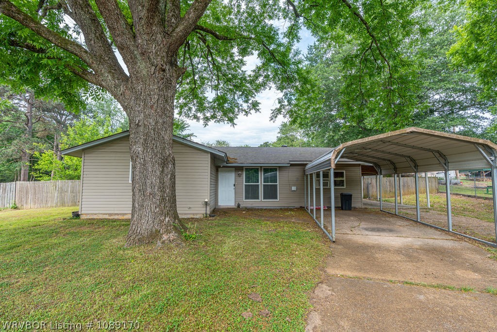 main property photo 3