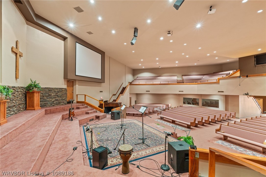 main property photo 36