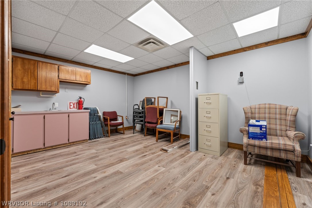 main property photo 14