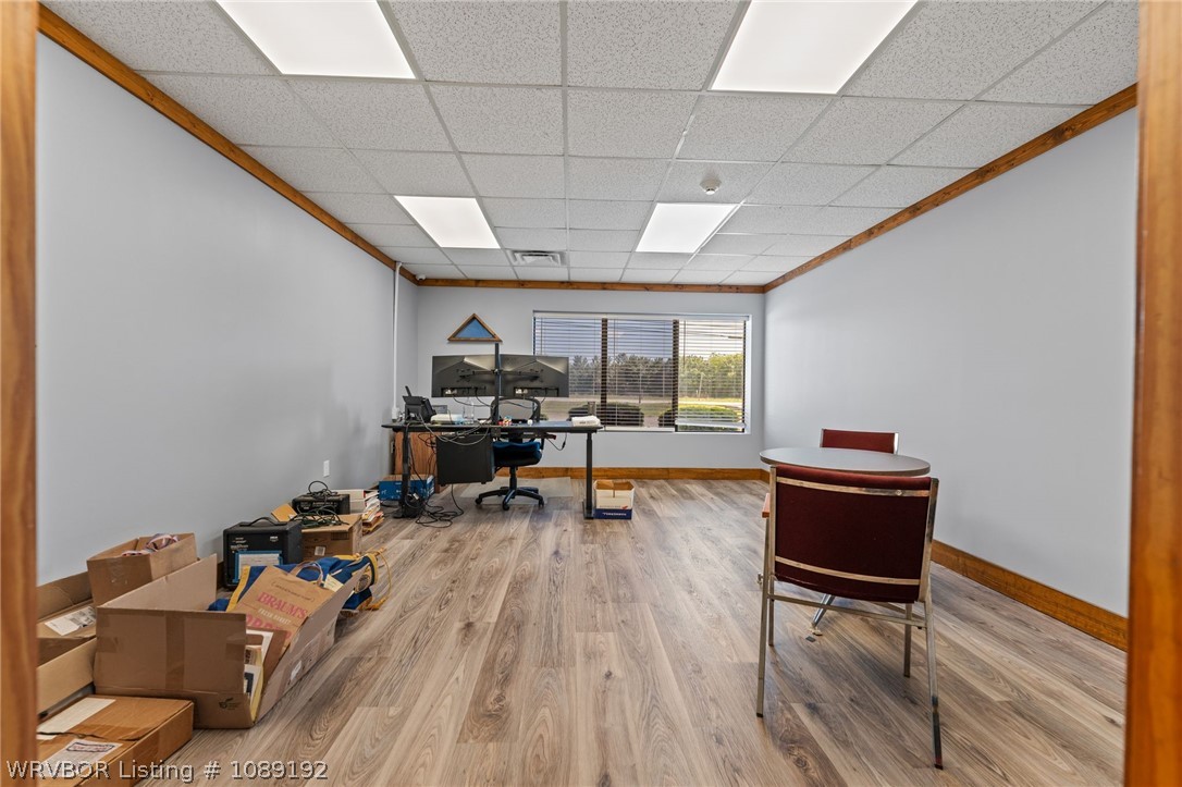 main property photo 16