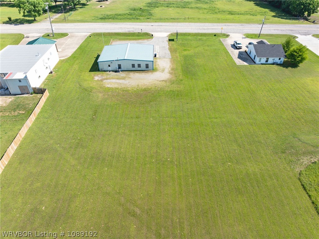 main property photo 36