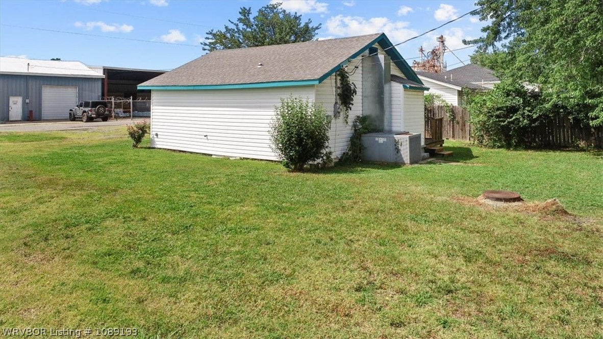 main property photo 29