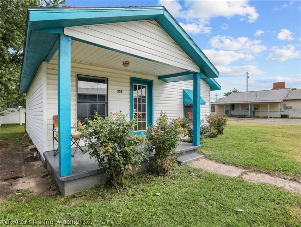 main property photo 4