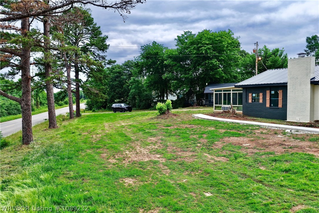 main property photo 40