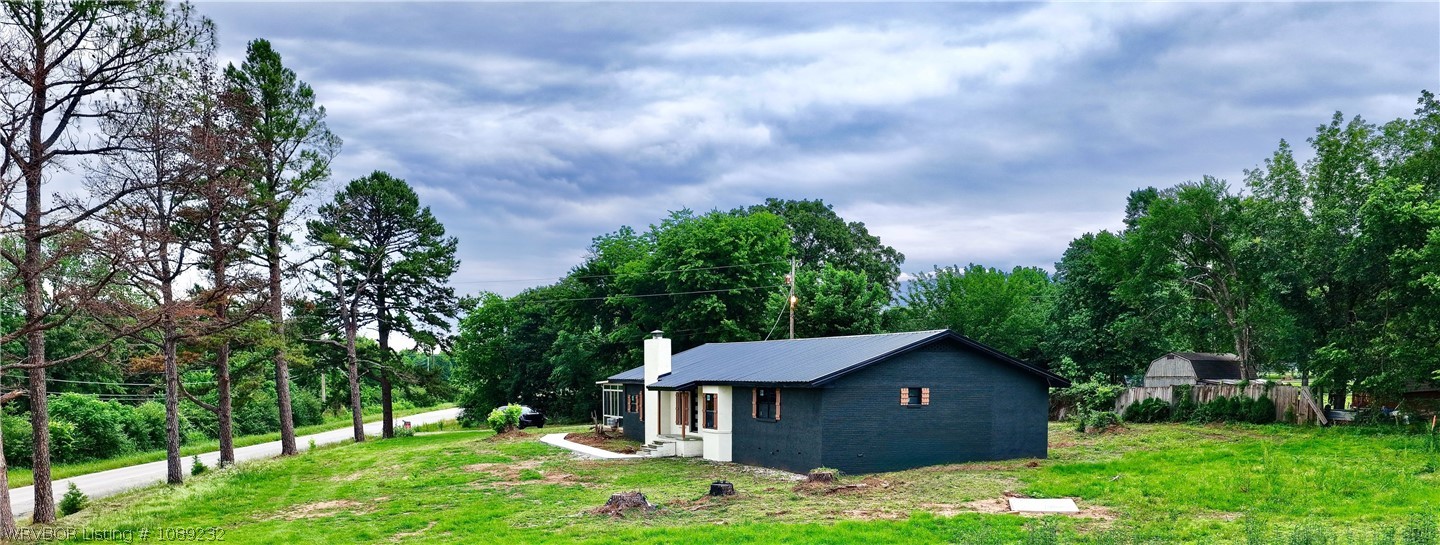 main property photo 44