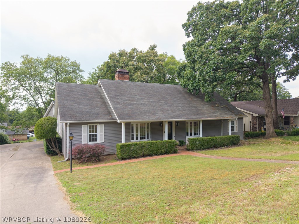 main property photo 17