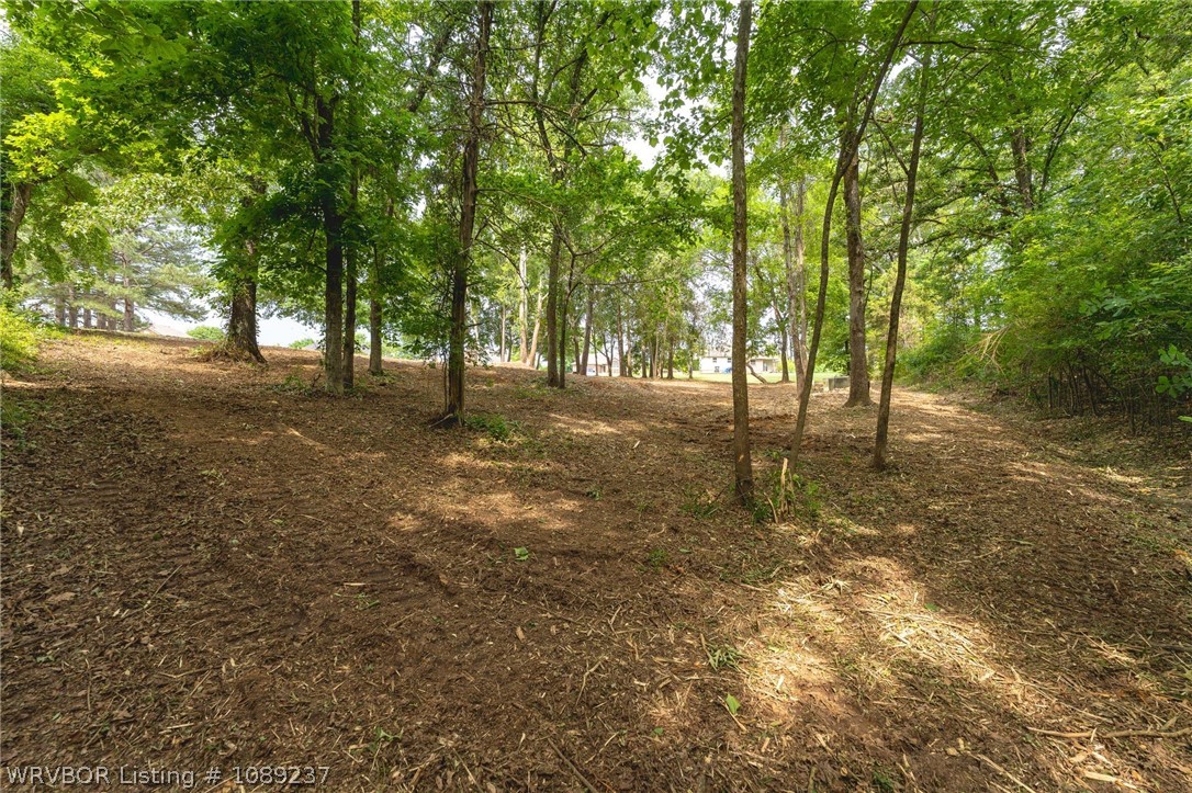 main property photo 10