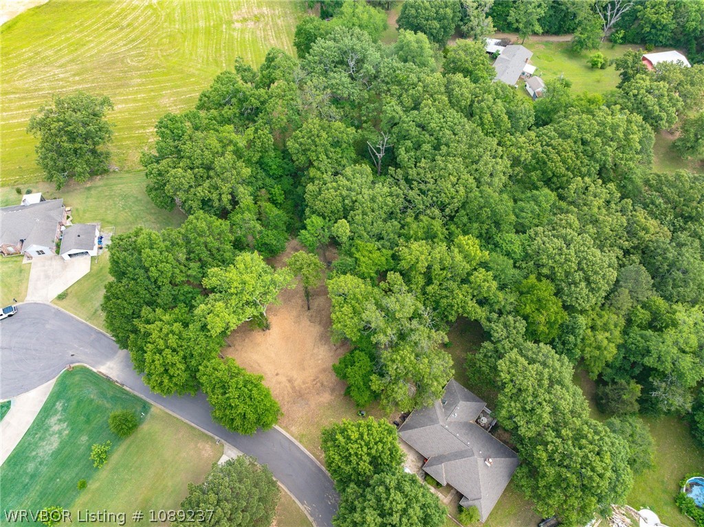main property photo 20