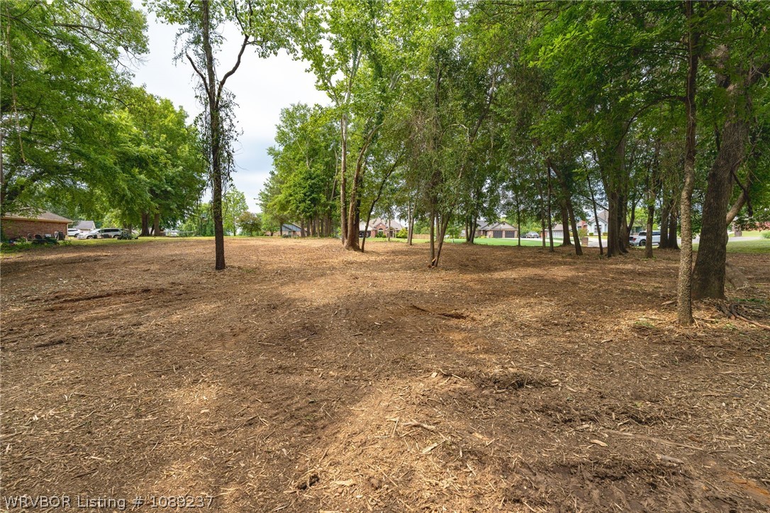 main property photo 6
