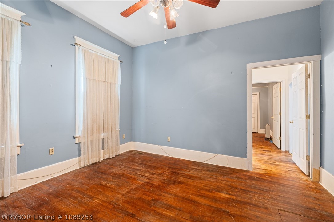 main property photo 18