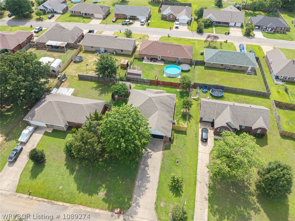 main property photo 13