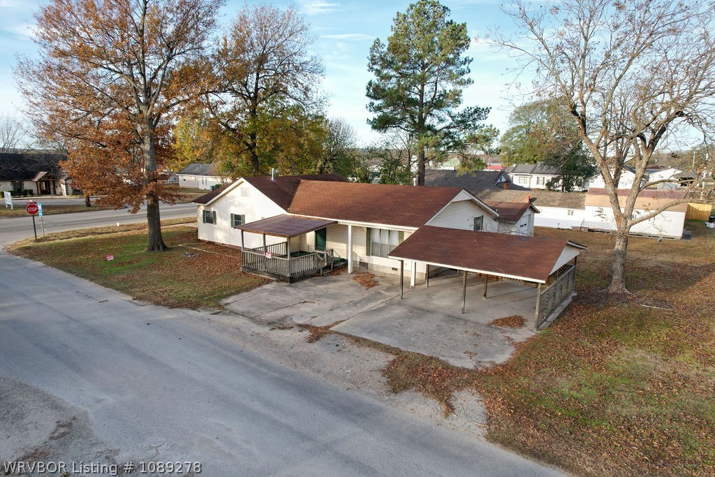 main property photo 12