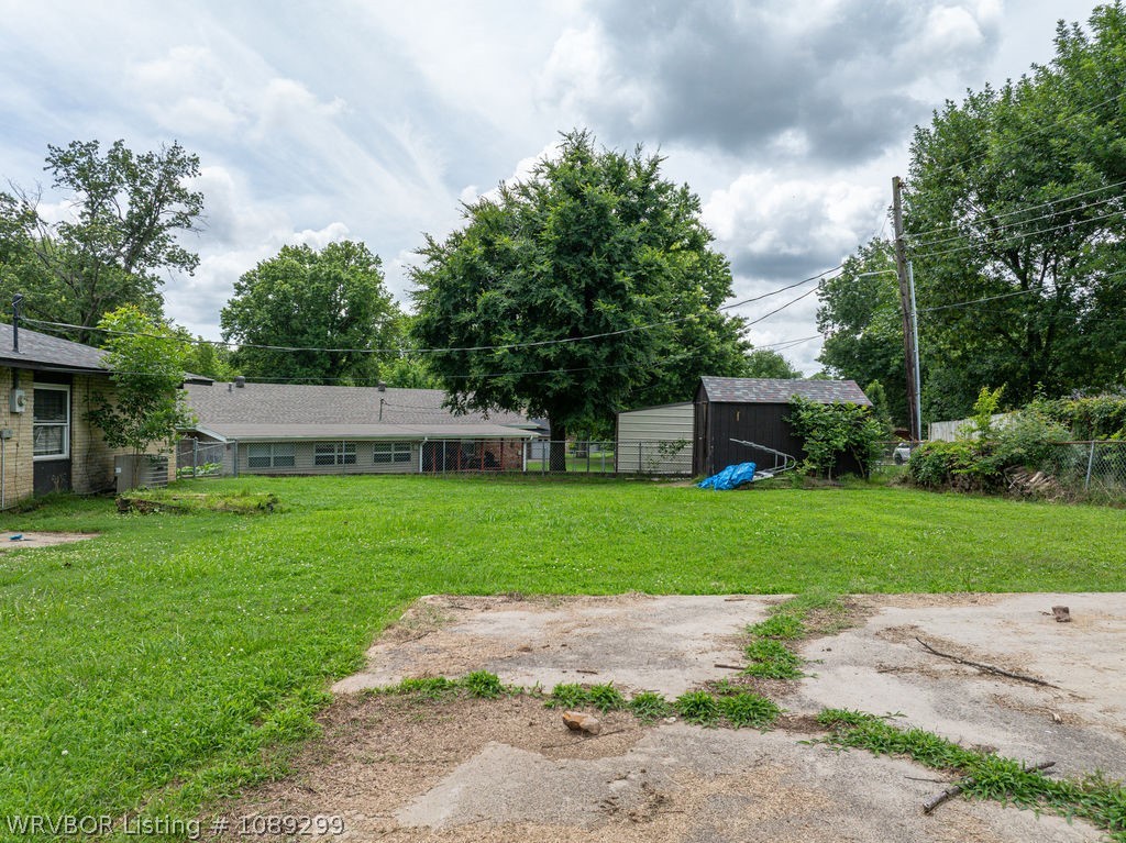 main property photo 29
