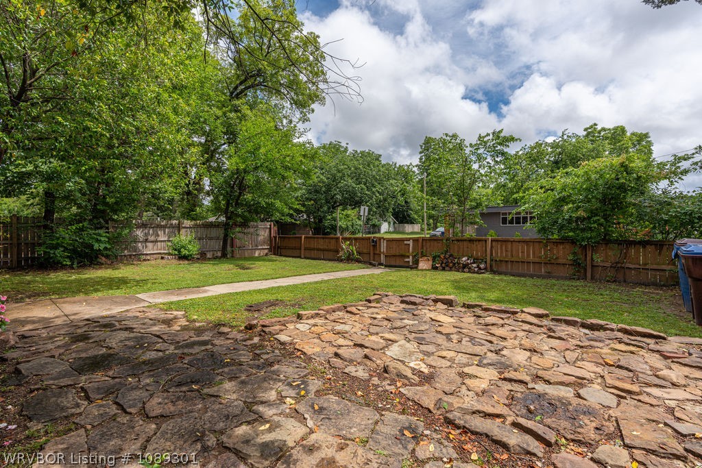 main property photo 50