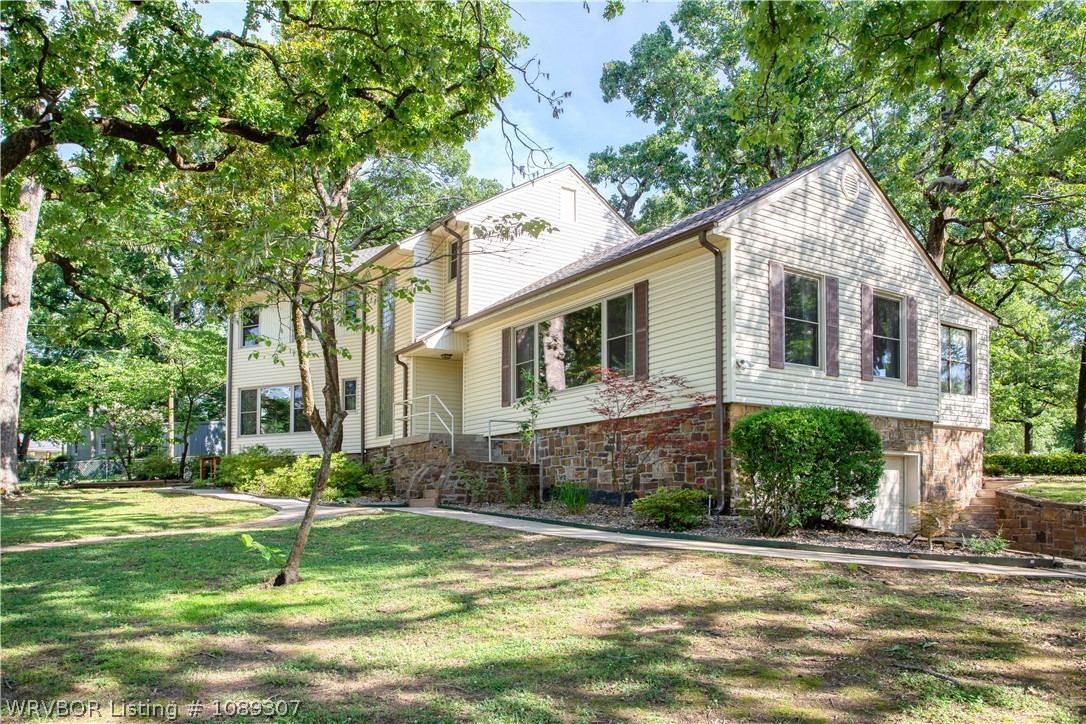 main property photo 34