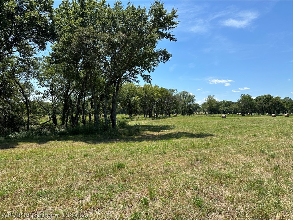 main property photo 29