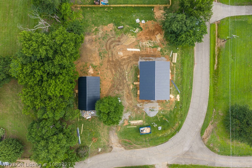 main property photo 24