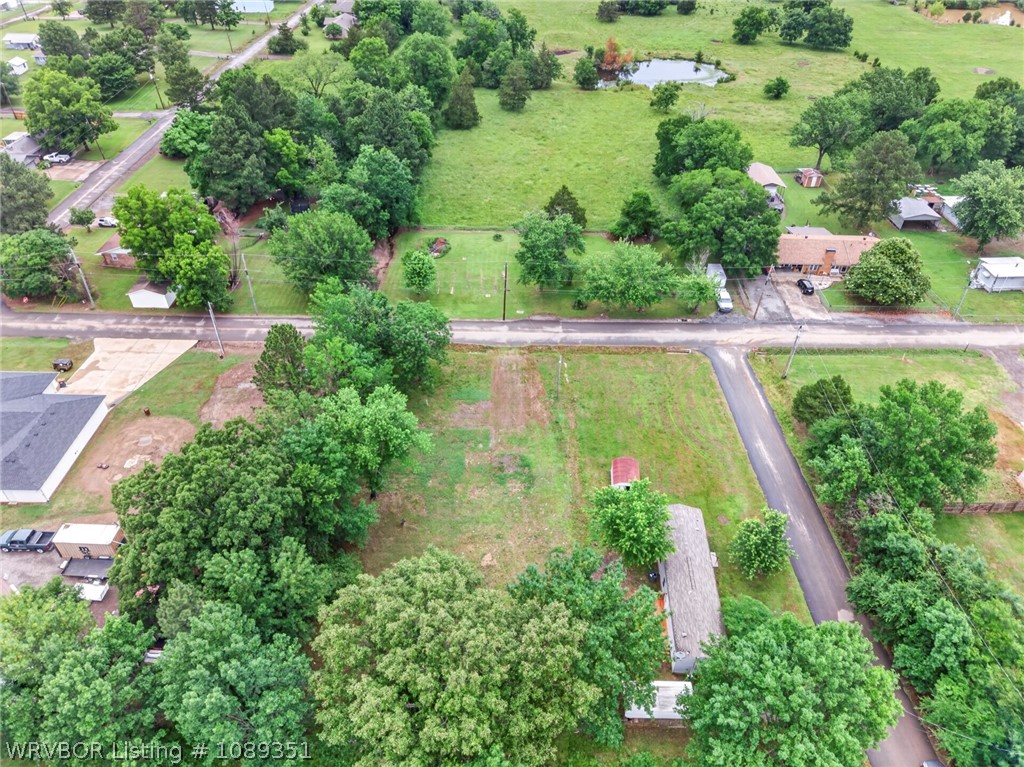 main property photo 9