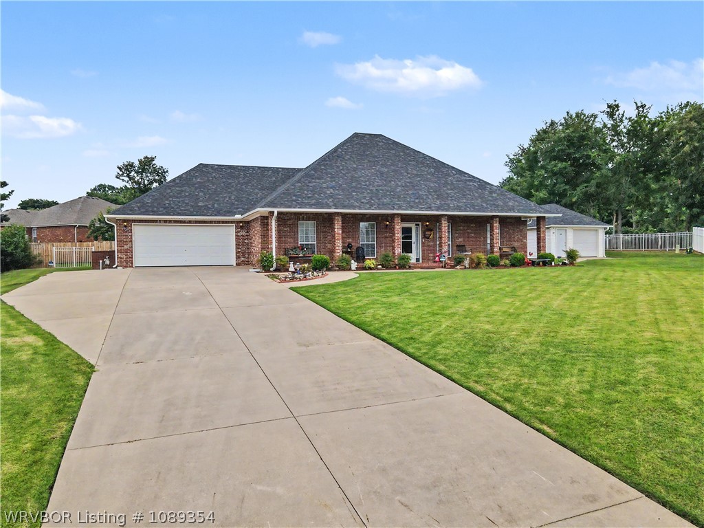 main property photo 2