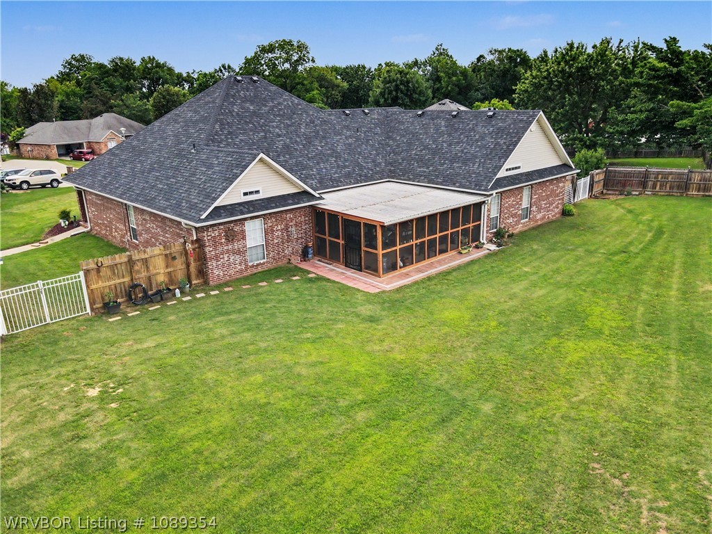 main property photo 41