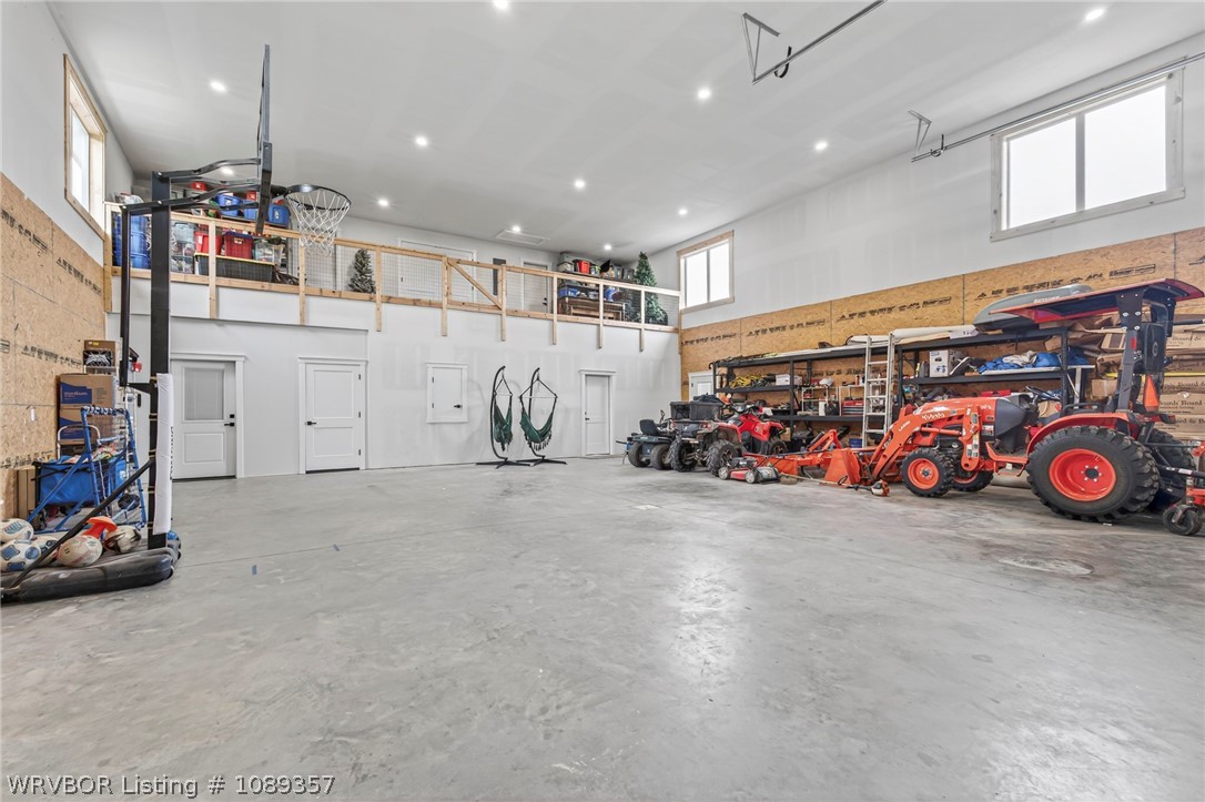 main property photo 59